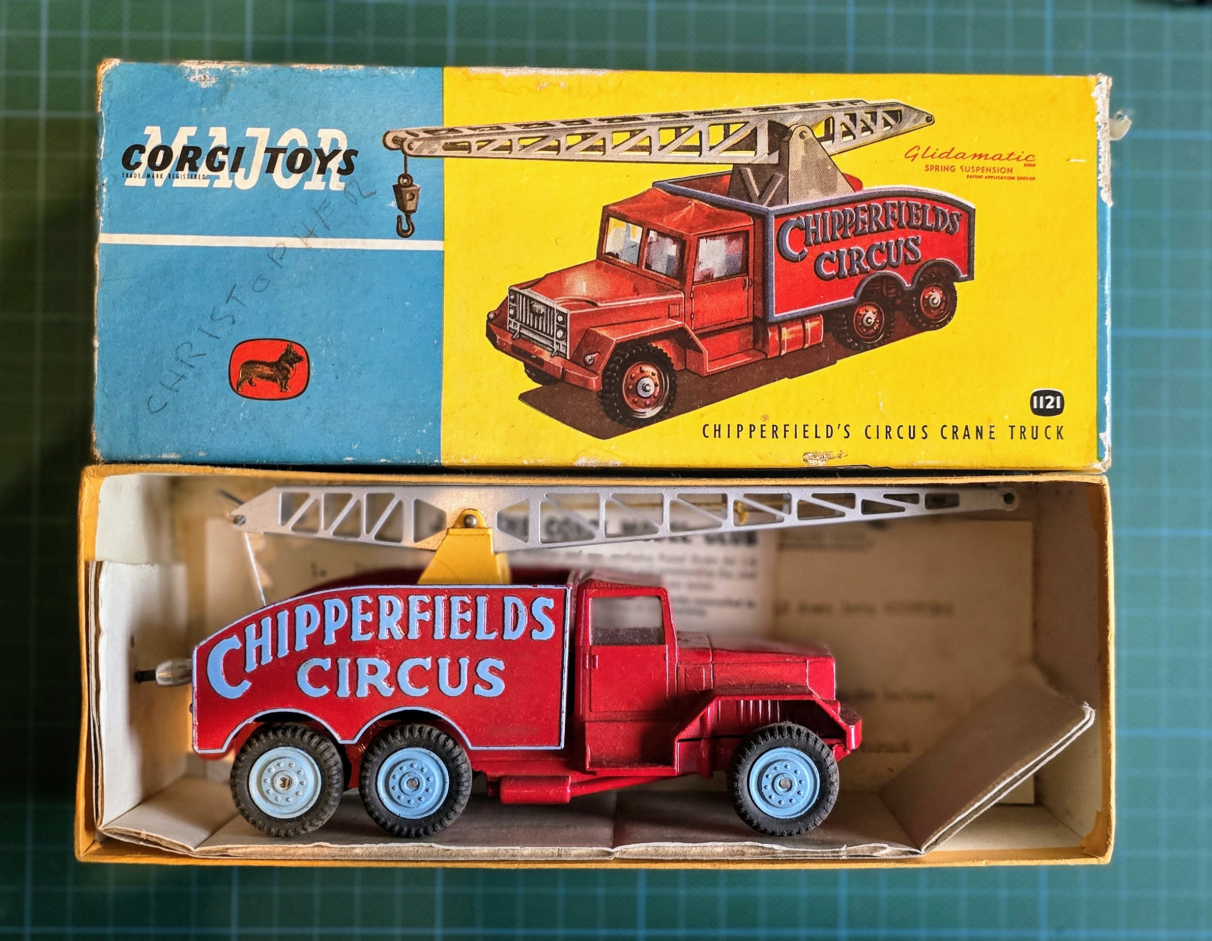 Corgi Toys 1121 Chipperfields Circus International 6X6 Crane Truck