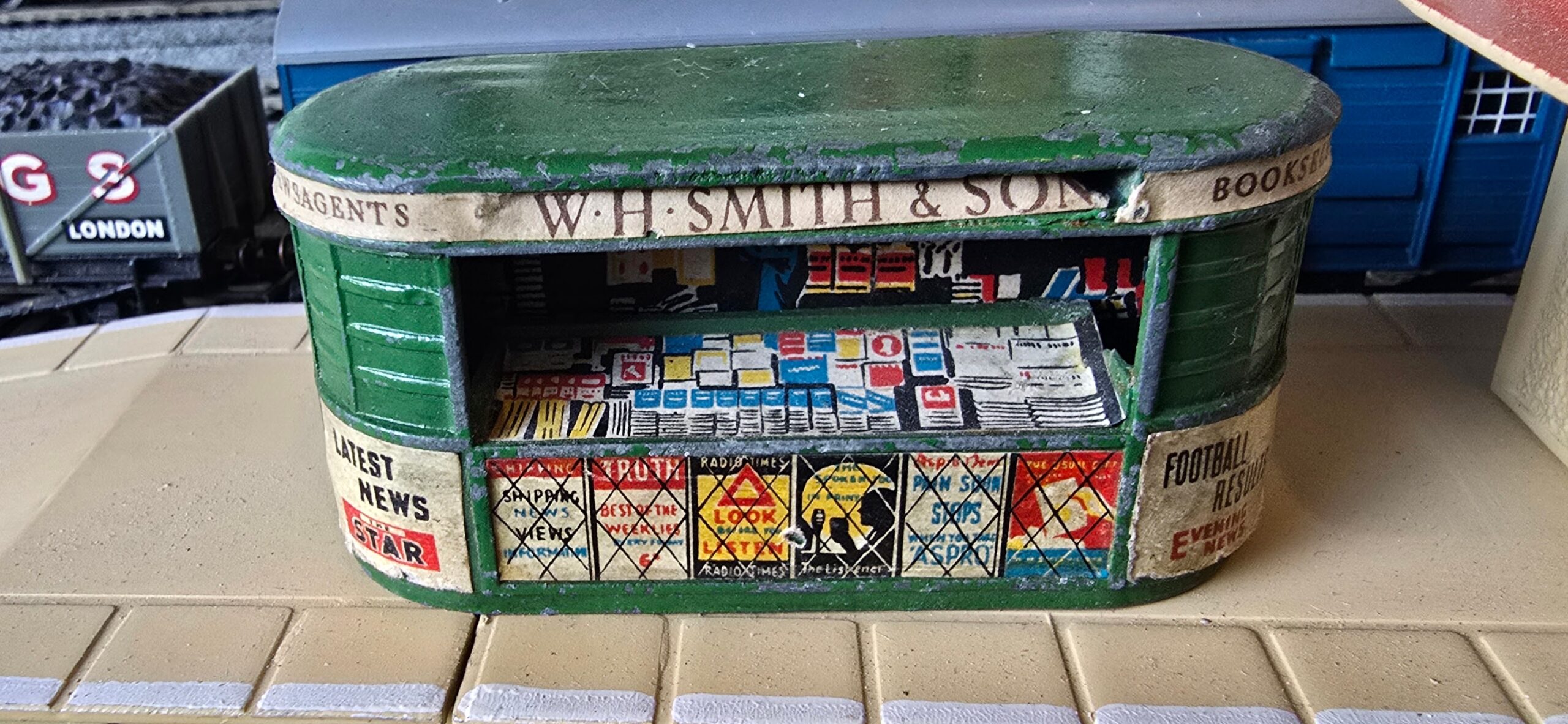 Vollmer/Faller Spur HO Verschiedene Mehrstockige Modellgebäude, Einzeln